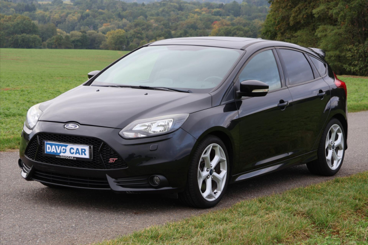 Ford Focus 2,0 Ecoboost 183kW 54tis.Km ST
