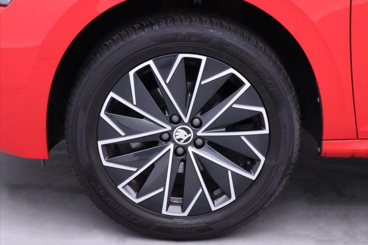 Škoda Kamiq 1,0 TSI Clever LED DPH Serv.kn