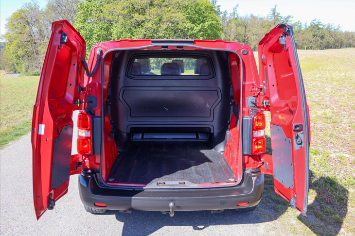 Citroën Jumpy 1,5 HDI 75kW CZ 6-Míst Tažné