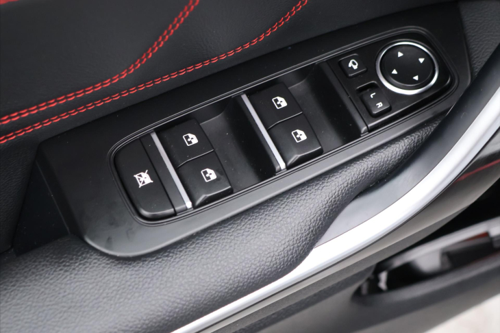 Kia Ceed 1,6 TGDI 150kW GT LED 1.Maj.
