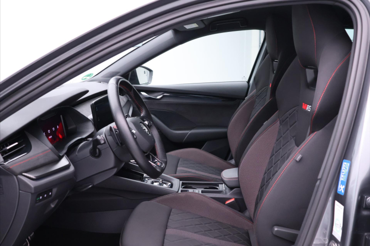 Škoda Octavia 2,0 TDI RS 147kW DSG 4x4 DPH