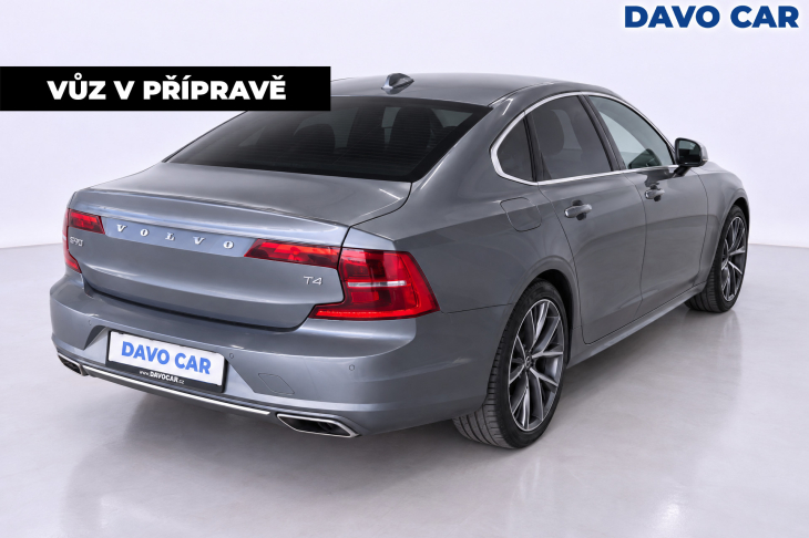 Volvo S90 2,0 T4 Drive-Momentum Pro Auto