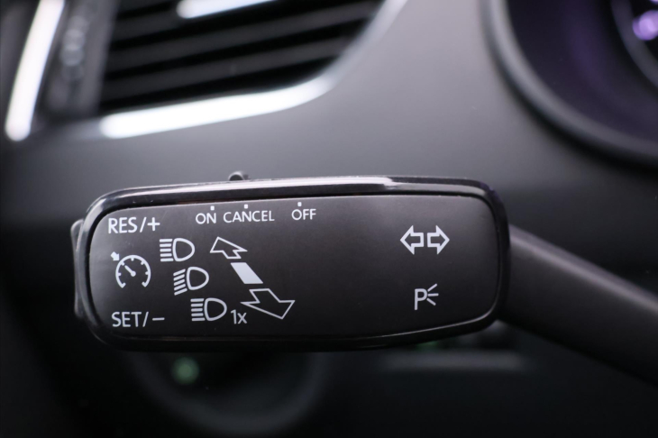 Škoda Octavia 1,6 TDI 81kW DSG JOY Aut.klima