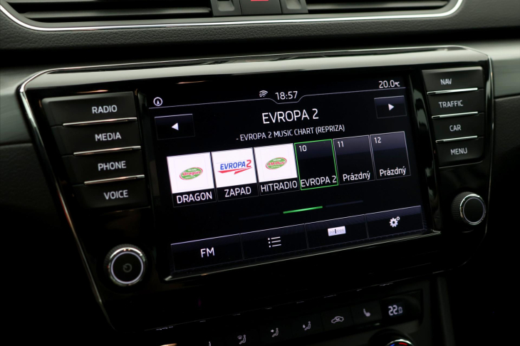 Škoda Superb 2.0 TDI 110kW Style Bi-Xenon