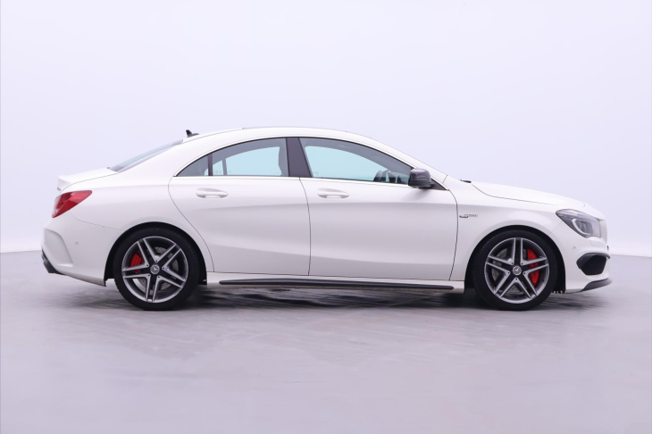 Mercedes-Benz CLA 2,0 45AMG 4-MATIC DPH CZ