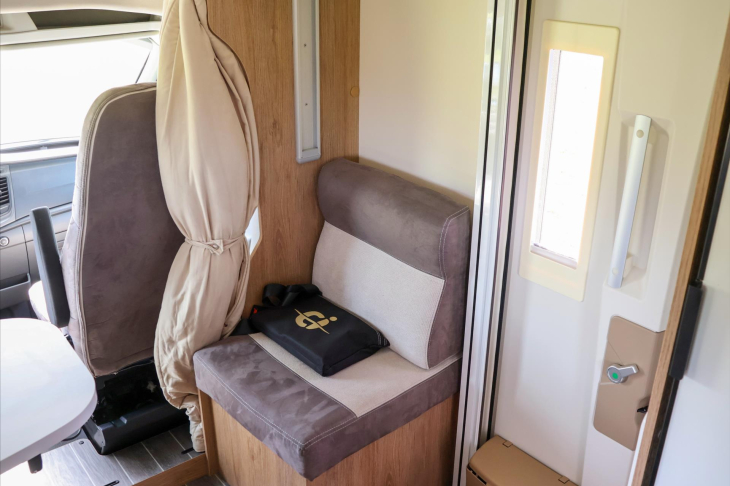 CI Caravans International Ostatní 2,0 Ford Horon 65XT L4 125kW