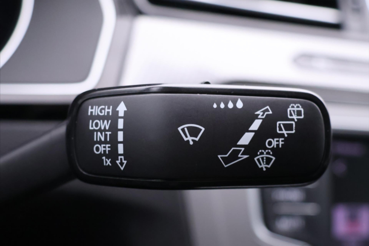 Volkswagen Passat 2,0 TDI 140kW DSG LED Alltrack