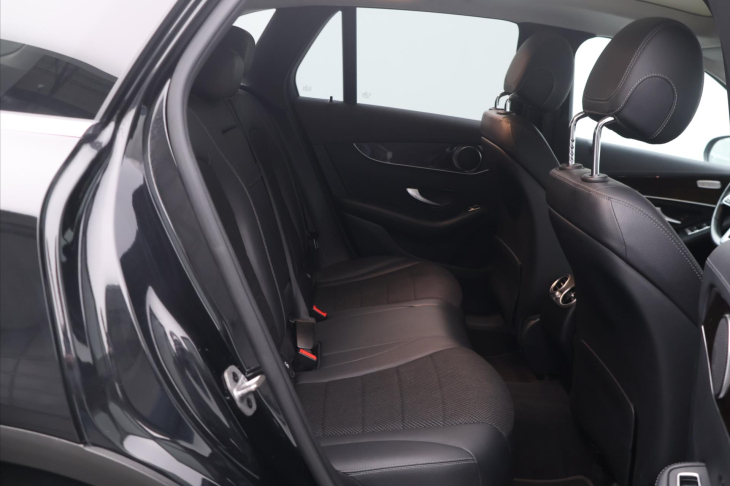 Mercedes-Benz GLC 2,0 200 4Matic DPH CZ 1.Maj.