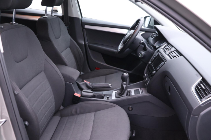 Škoda Octavia 1,4 TSI 103kW Elegance CZ DPH
