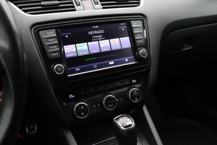 Škoda Octavia 2,0 TDI RS 135kW DSG CZ