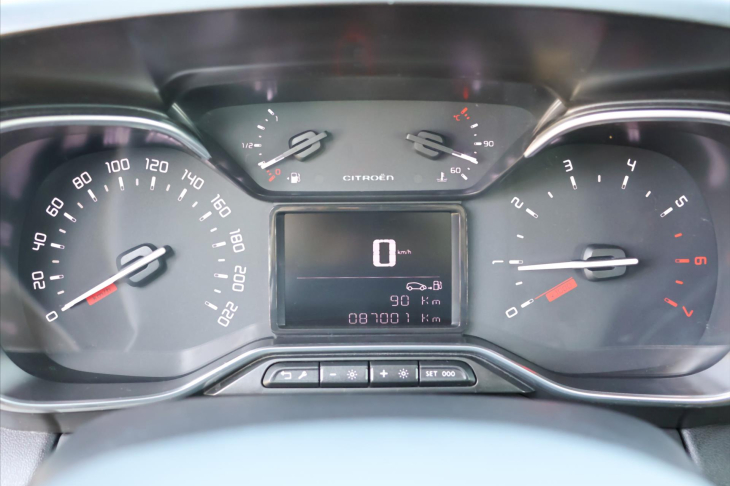 Citroën C3 Aircross 1,2 PureTech Feel CZ Aut.klima