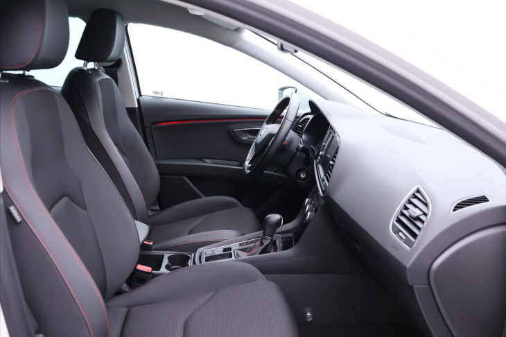 Seat Leon 1,8 TSI 132kW DSG CZ FR LED