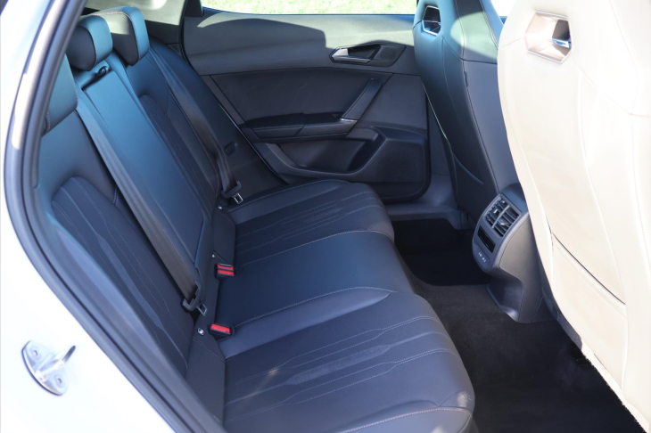 Cupra Formentor 2,0 TSI 228kW DSG 4Drive DPH