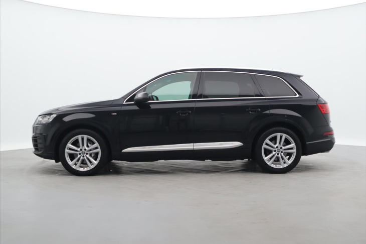 Audi Q7 3,0 TDI 200kW quattro 1.Maj.