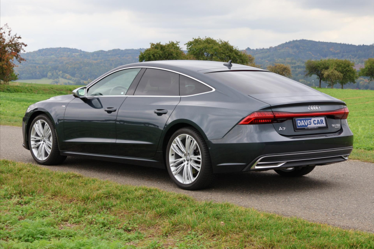 Audi A7 3,0 50TDI S-line Noční vidění