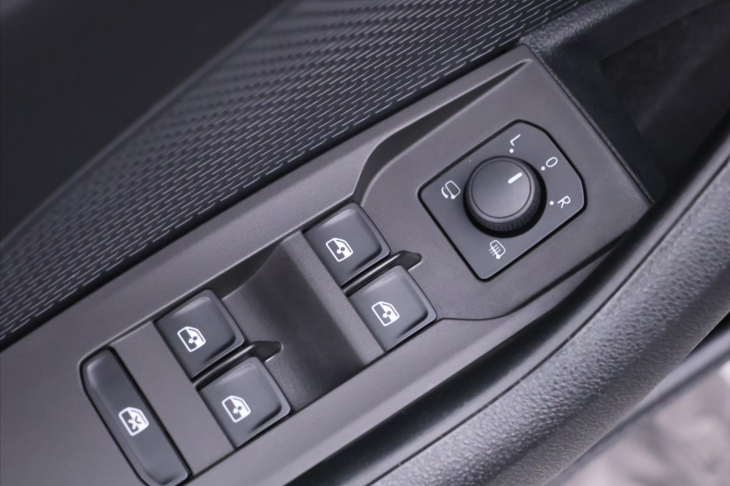 Škoda Octavia 2,0 TDI Clever Matrix 1.Maj DPH