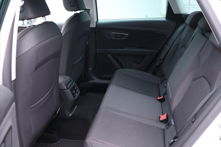 Seat Leon 1,8 TSI 132kW DSG CZ FR LED