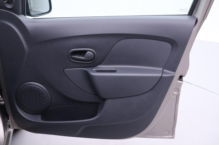 Dacia Sandero 1,2 i 55kW 1.Maj. CZ