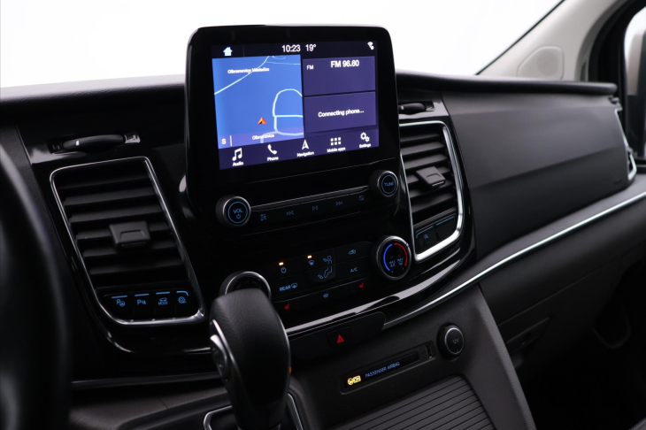 Ford Tourneo Custom 2,0 TDCi 136kW Titanium L2 Aut