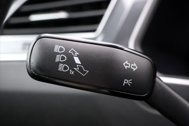 Volkswagen Tiguan 1,5 TSI 110kW LED Virtual Navi