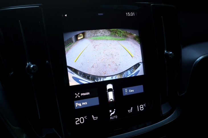 Volvo V60 2,0 B4 AWD Cross Country DPH