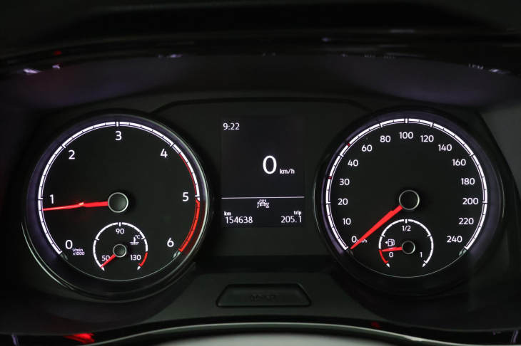 Volkswagen Caravelle 2,0 TDI 110kW CZ Tažné