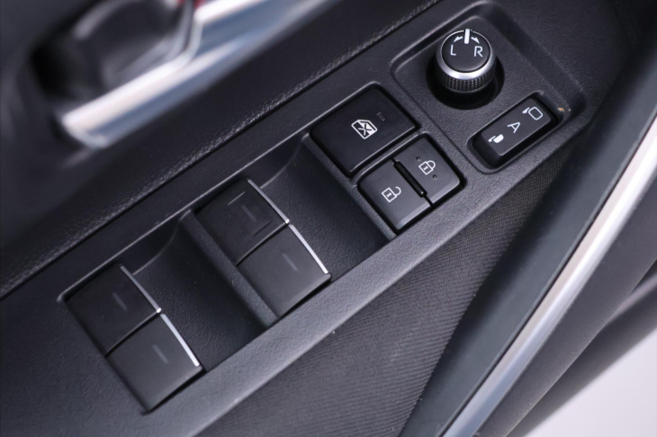 Toyota Corolla 1,6 i 97 kW CZ 45'521 Km