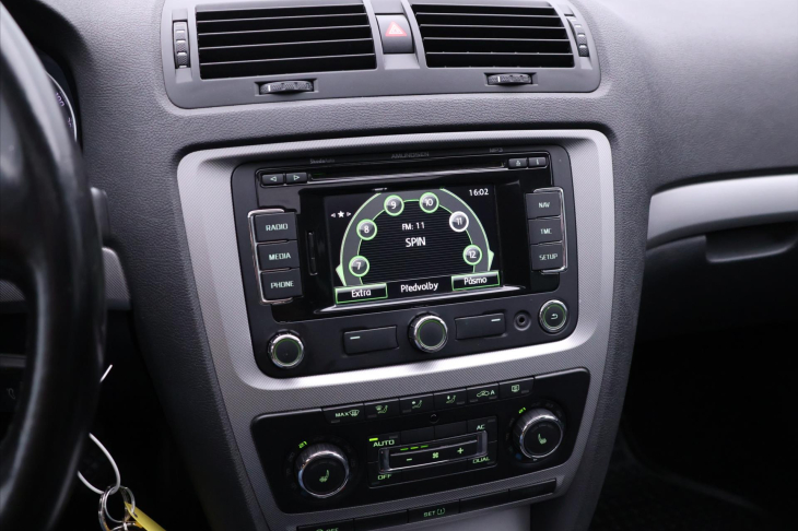 Škoda Octavia 1,4 TSI Elegance Plus Xenon