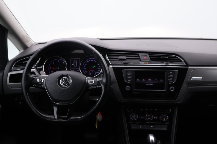 Volkswagen Touran 1,6 TDI 81kW DSG 7-Míst Tažné