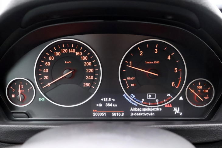 BMW Řada 3 2,0 320d 140kW xDrive CZ Sport-line