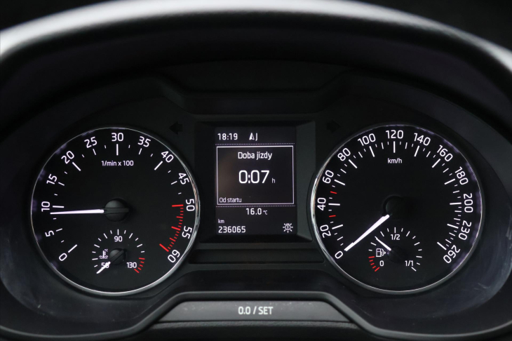 Škoda Octavia 1,6 TDI 77kW Kůže Elegance+