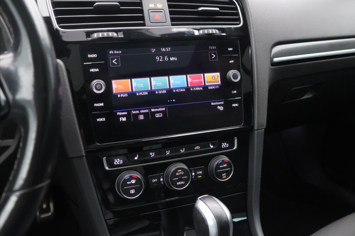 Volkswagen Golf 2,0 TSI 221kW R 4x4 DynAudio