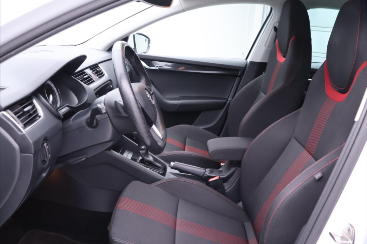 Škoda Octavia 2,0 TDI 110kW DSG Style-Sport