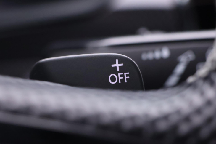 Škoda Superb 1,8 TSI DSG CZ Sportline pano