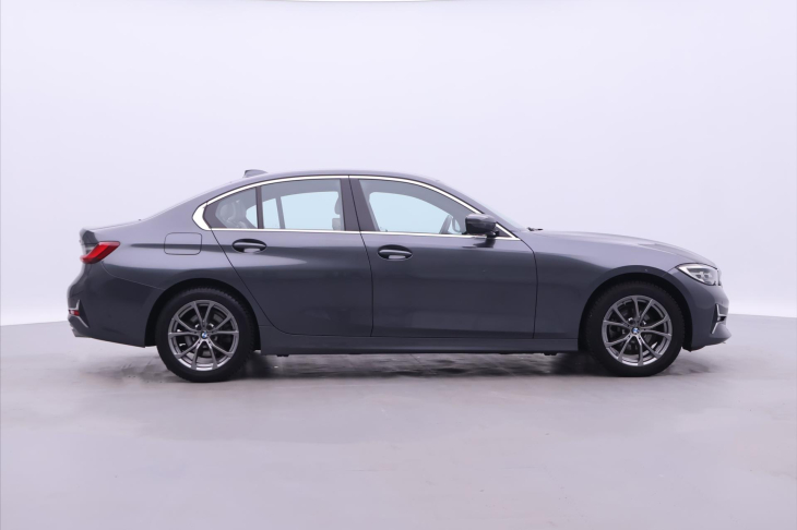 BMW Řada 3 2,0 320d 140kW XDrive Aut. DPH