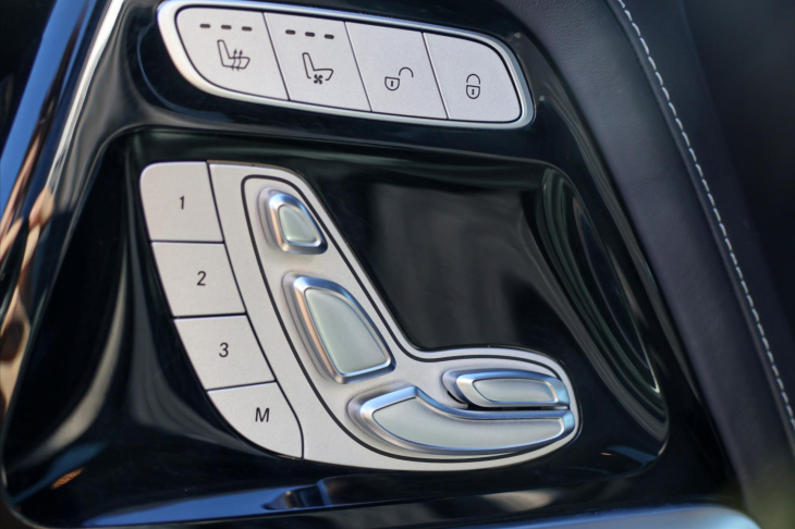 Mercedes-Benz Třídy G 4,0 63AMG 588kW 4x4^2 Brabus