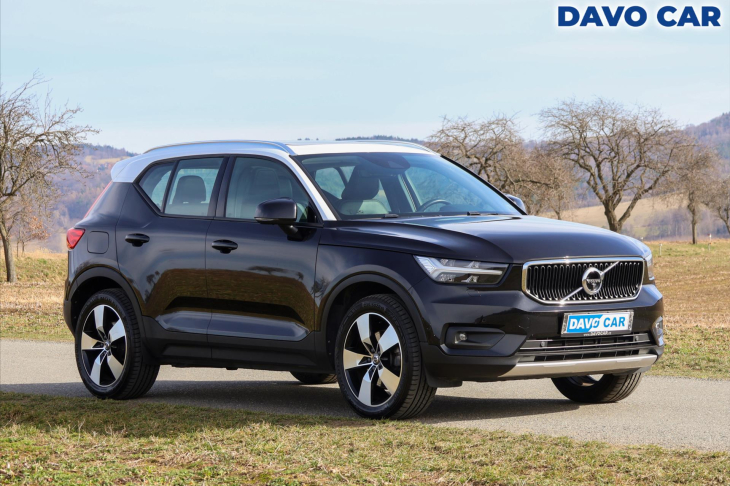 Volvo XC40 2,0 D4 AWD Panorama Tažné