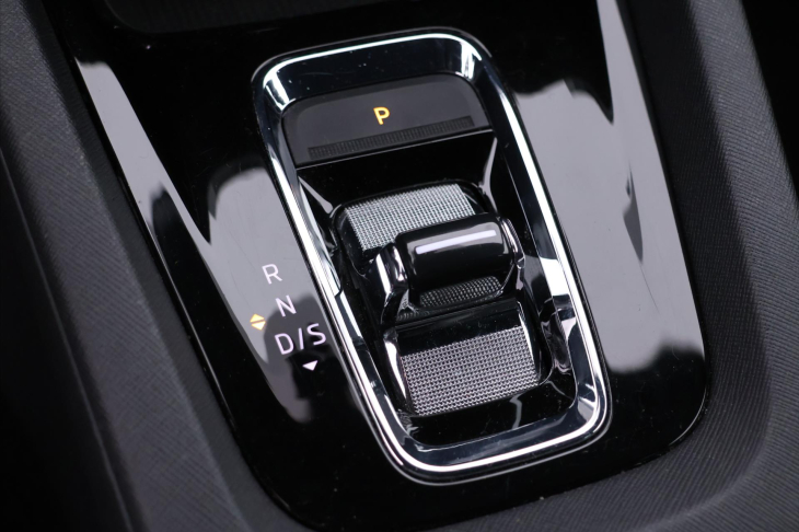 Škoda Octavia 2,0 TSI 180kW DSG RS 1.Maj DPH