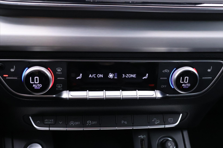 Audi Q5 3,0 50TDI 210kW S-line quattro