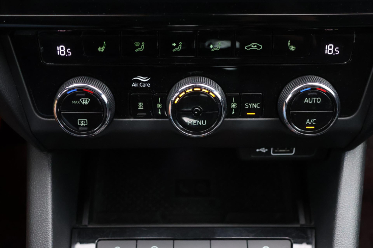 Škoda Octavia 2,0 TSI RS 180kW DSG