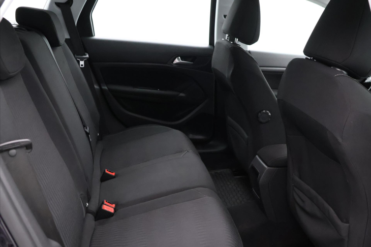 Peugeot 308 1,6 BlueHDI 73kW Aut.klima SW