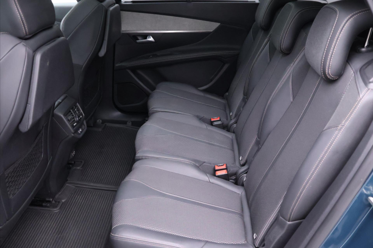 Peugeot 5008 2,0 BlueHDI 130kW CZ 1.Maj. GT