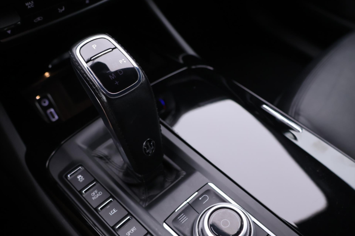 Maserati Levante 3,0 D 184 kW 4x4 Automat Kůže