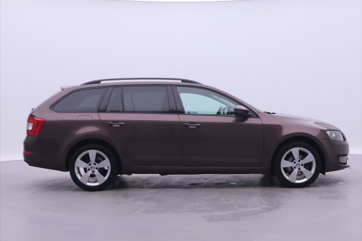 Škoda Octavia 2,0 TDI 110kW DSG Style Xenon