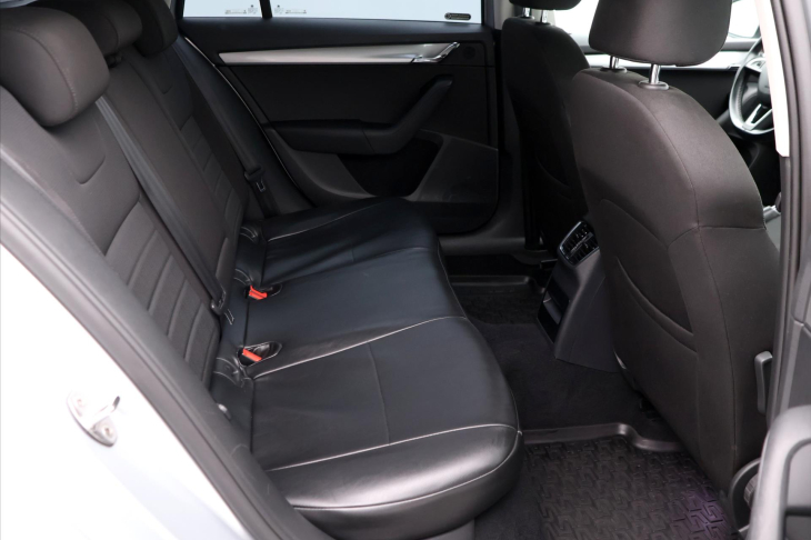 Škoda Octavia 2,0 TDI 110kW Style CZ