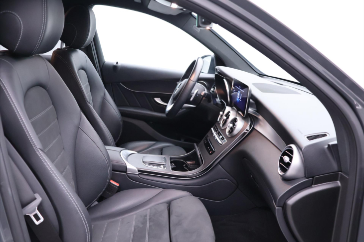 Mercedes-Benz GLC 2,0 300d 180kW 4Matic