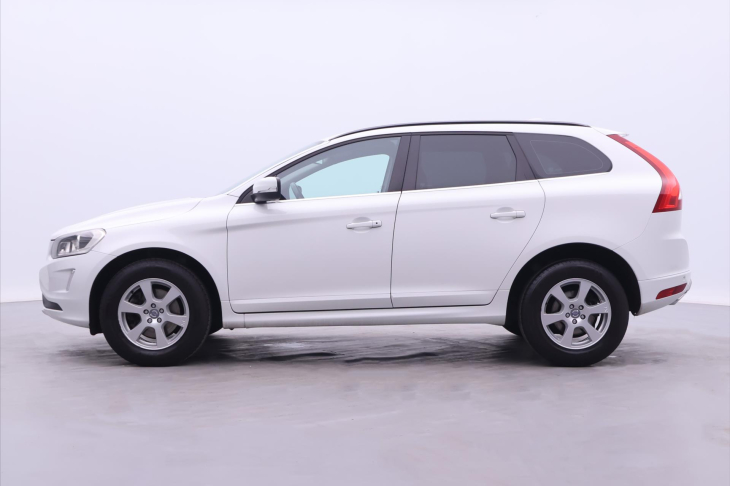 Volvo XC60 2,0 D3 100kW Serv.Kniha