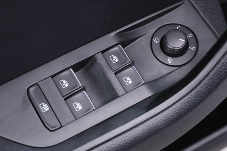 Škoda Superb 2,0 TDI 140kW DSG Style Kůže