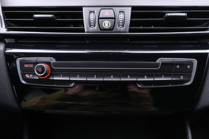 BMW Řada 2 1,5 218i 100kW Automat CZ LED