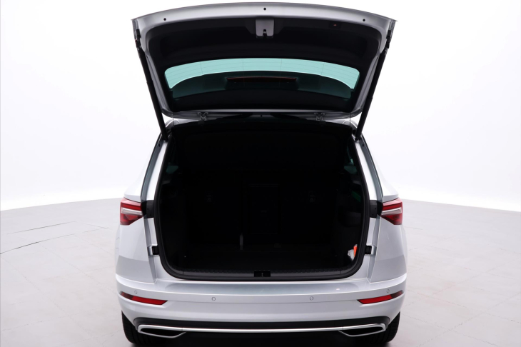 Škoda Karoq 1,5 TSI 110kW Sportline CZ Tažné